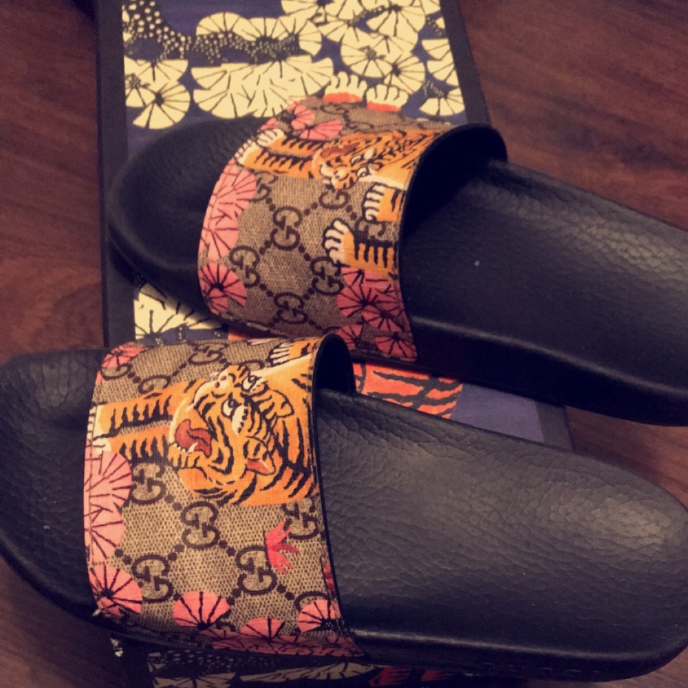 Gucci slides